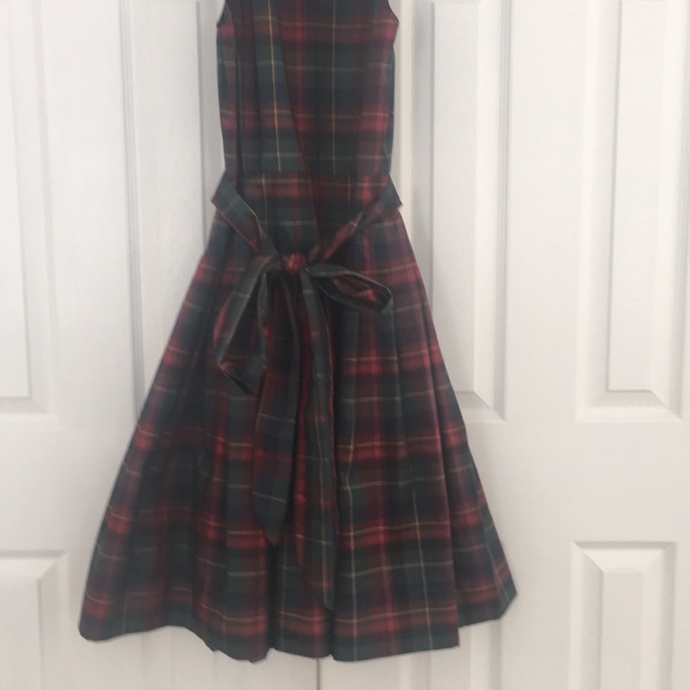 Beautiful dress - Picture 5 of 6